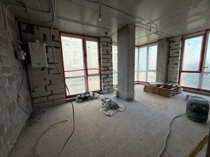 Новый дом.Индивидуальное отопление.Большая 3-к.квартира - фото 1