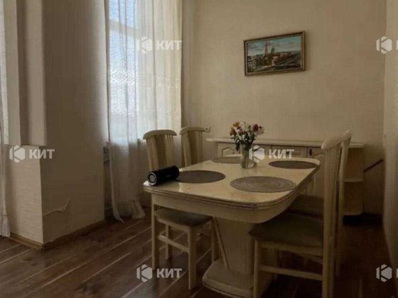 5к. 110м2, Центр (Ул. Гиршмана 17, М. Архитектора Бекетова) 130063 Харків