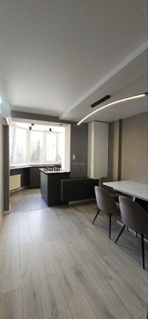 Преміальна євро-2-кімнатна квартира з характером | ЖК Софія Сіті - фото 1