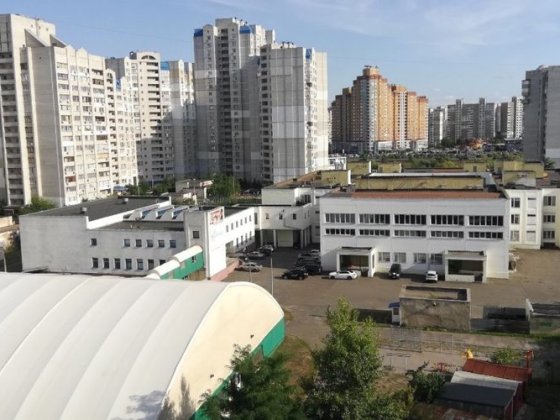 Здається 3-кімнатна квартира по вул. Драгоманова 25, Позняки