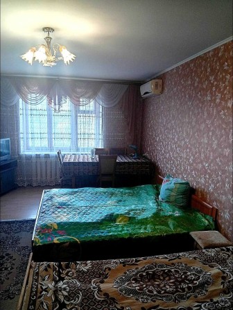 Комната 23м² в квартире с хозяином Комитетская / Средняя / МОЛДАВАНКА - фото 1