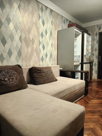 Кімната без хазяїв в комуналці метро Житомирська Академмістечко - фото 1