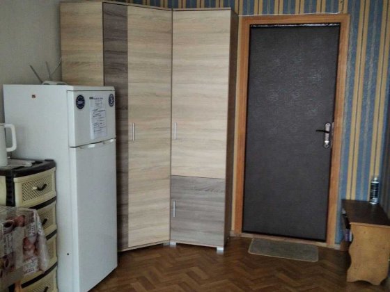 Сдам комнату в 4-х комн. ул. Азербайджанская 8б. Днепровский р-н.