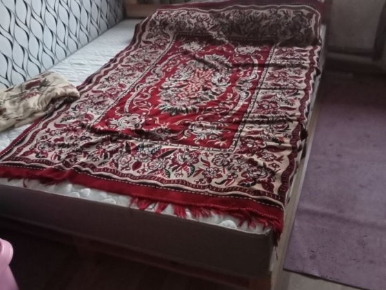 Слам комнату ,Нивки/срочно