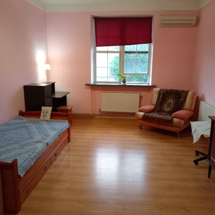 Сдам комнату в частном доме  беру девушек, женщин - фото 1