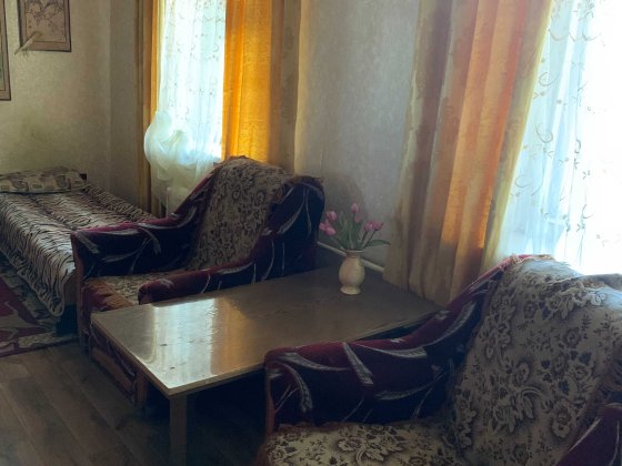 Здається кімната на Печерську!!! Приватний будинок