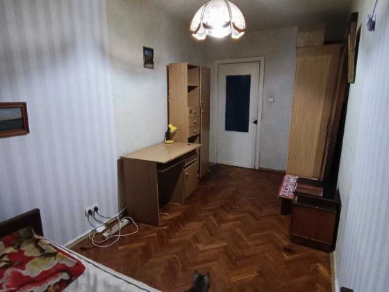 Здам в оренду кімнату на вул. Вінстона Черчилля 22 довгостроково