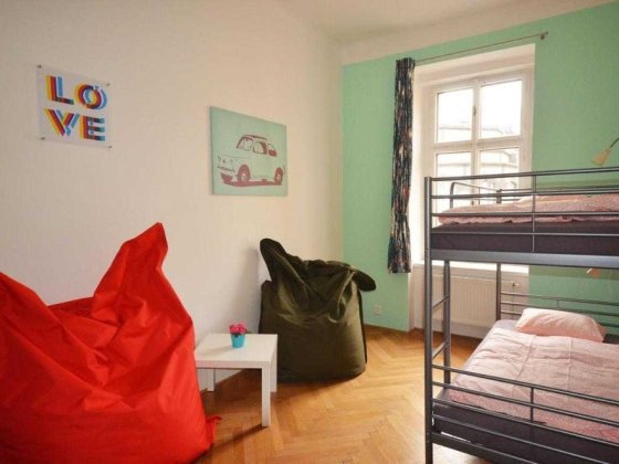 Общежитие Европейского уровня в Киеве! Метро Голосеевская- Без залога Недорого