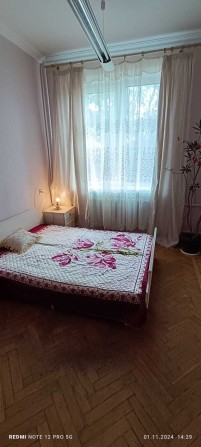 Без ГОСПОДАРІВ ! Ст.м. Звіринецька - 1 хвилина пішки. вул Бойчука № 2. ТІЛЬКИ для однієї  дівчини, ж - фото 1