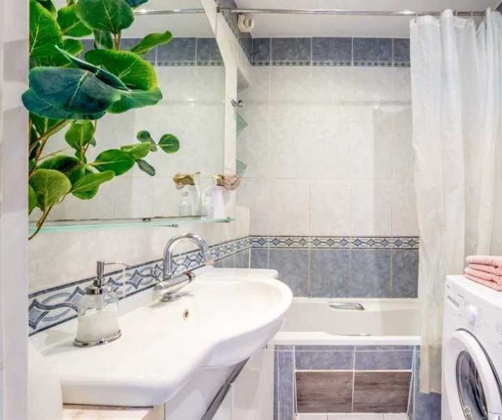 1300 грн. в місяць проживання Здам місце в кімнаті Київ Поруч метро Теремки - фото 1