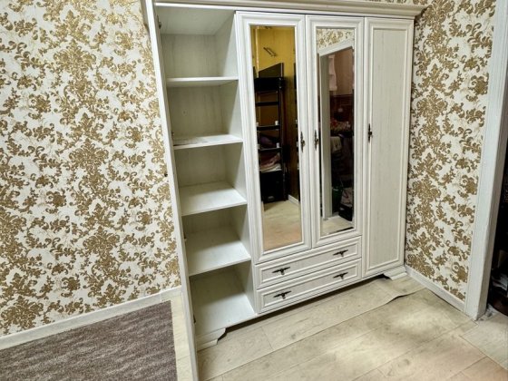 Здам простору кімнату. Куренівка