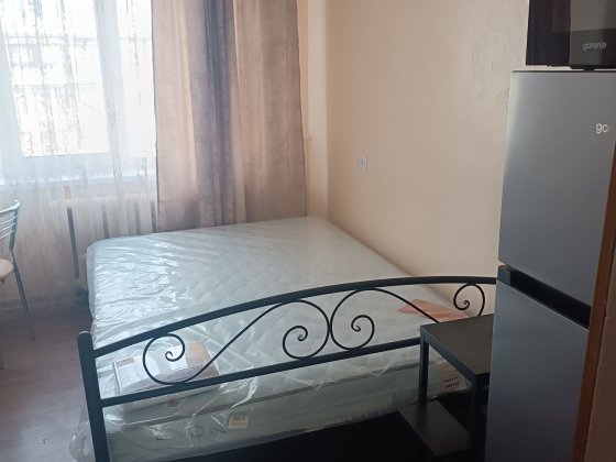 Сдам комнату возле метро Дарница.