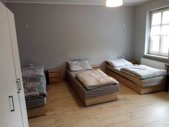 1500 грн. Сдам место в комнате Киев Метро Площадь Украинских Героев! Без залога Недорого