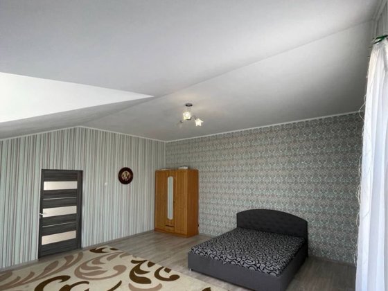 Аренда сдам комнату в Подгороднем! В доме с участком центр Підгородне