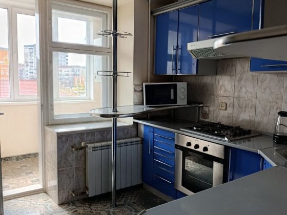 Оренда 2- кімнатної квартири в районі ТЦ"Велмарта"(вул.Дудаєва)