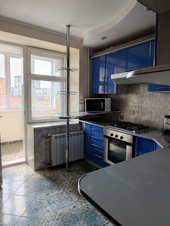 Оренда 2- кімнатної квартири в районі ТЦ"Велмарта"(вул.Дудаєва) - фото 1