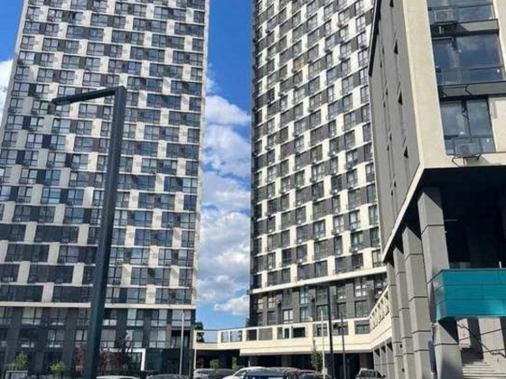 Продаж 1-к квартири вул. Зарічна 6к3 Київ