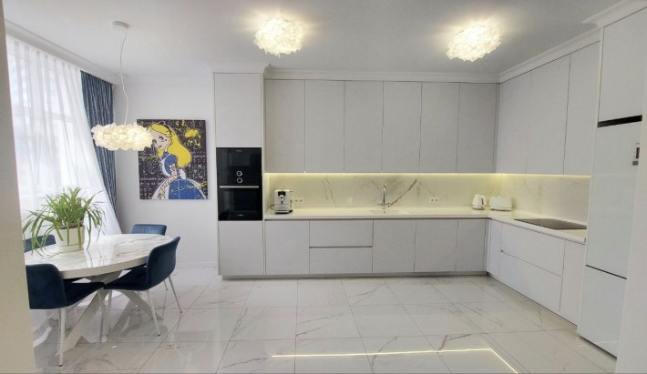 Продаж 2к квартири 78.7 м2 по вул. Іоанна Павла II 11, Печерський район, Правий берег. - фото 1