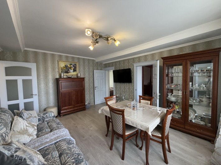 Продаж 3к. квартири пр-т Повітряних сил України,36 Солом'янський р-н - фото 1