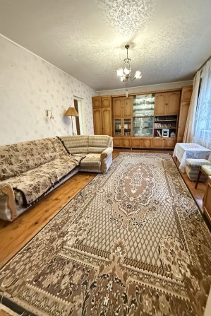 Будинок 150м2, 1-2-3 міс., м. Обухів, центр - фото 1