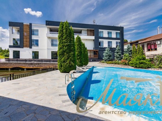 Аренда  дома/резиденции 3500м2 в с. Красное Первое, рядом с г. Обухов. 40 минут на автомобиле от Печ