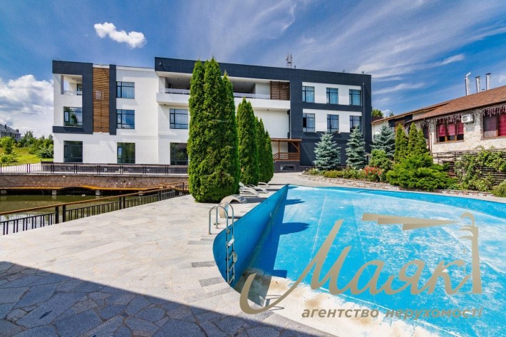 Аренда  дома/резиденции 3500м2 в с. Красное Первое, рядом с г. Обухов. 40 минут на автомобиле от Печ - фото 1