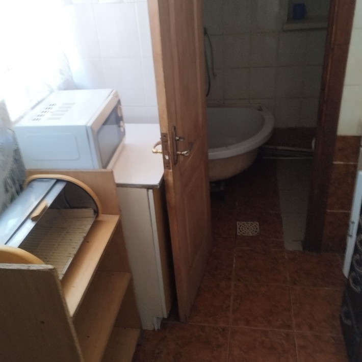 Здаєть пів будинку на Автошколі. - фото 1