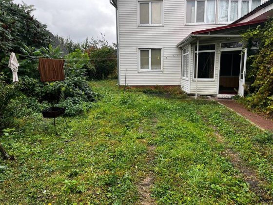 Військовим здається будинок 5 кімнат плюс великий гараж у Піщаному Сумы