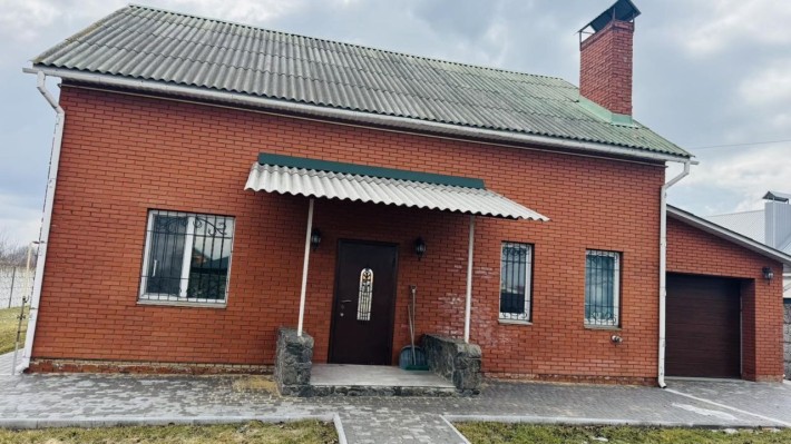 Здається чудовий 4 кімнатний Будинок районі Старе місто. - фото 1