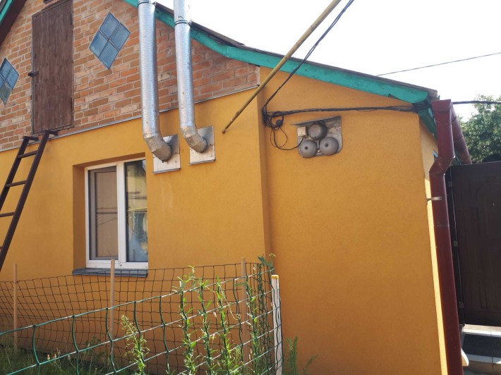 Здаємо будинок в центрі Бортничів. - фото 1