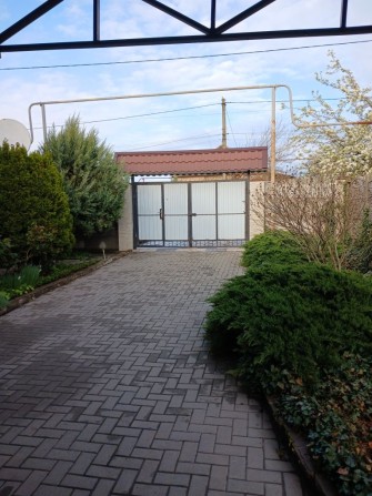 Здається будинок Балабине - фото 1