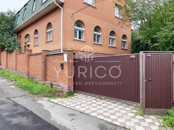 Оренда будинку біля Голосіївського парку. Метро Голосіївська. Київ