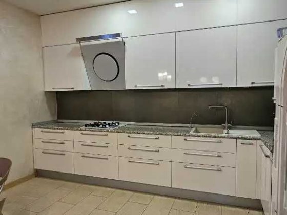 здам будинок на вул Динамо, недалеко ТРЦ Дафі Днепр