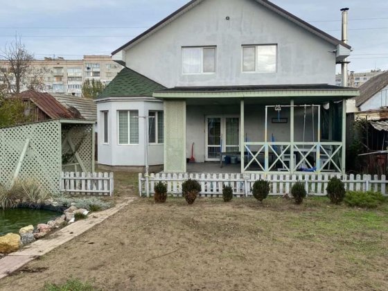 Здаю 2х поверховий будинок з євроремонтом в Корабельному районі Николаев