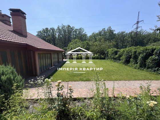 Аренда Дома, Есть Укрытие, Баня, Бассейн