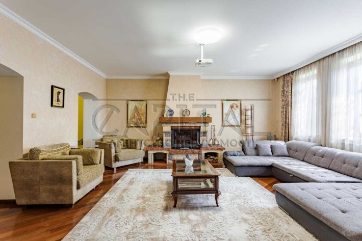 Пропонується в оренду приватний будинок у Голосіївському районі, 425 квадратних метрів - фото 1