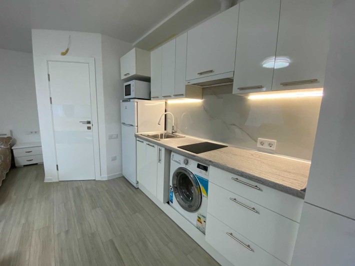 Сдам студию в Черноморке - фото 1