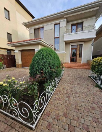 Сдам Дом с Бассейном в Совиньоне - фото 1