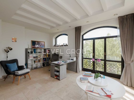 Київ, оренда резиденції біля заповіднику в К.Заспі Киев