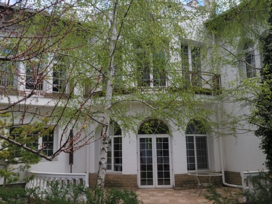 Довгострокова оренда будинку на 16 ст. В. Фонтану Одесса