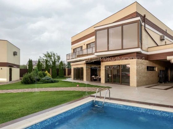 Аренда дома Жуков остров 345м2 с бассейном Киев есть генератор Киев