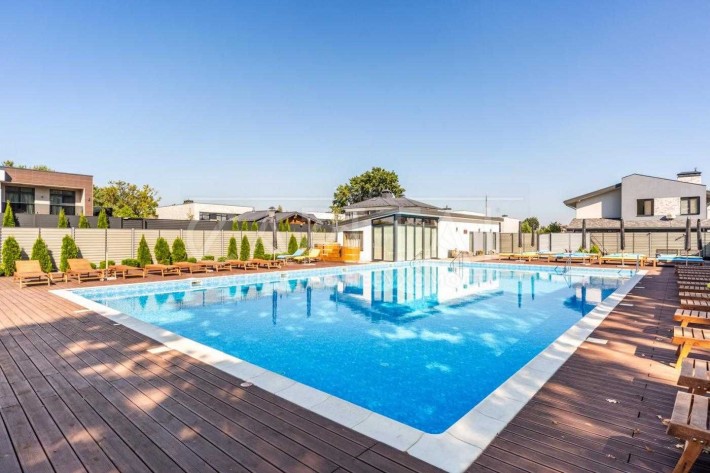 ОРЕНДА! БУДИНОК НА БЕРЕЗІ ДНІПРА | АВТОНОМНИЙ | ГЕНЕРАТОР | 302 м² | 12 СОТОК | BBQ | САУНА | БАСЕЙН - фото 1