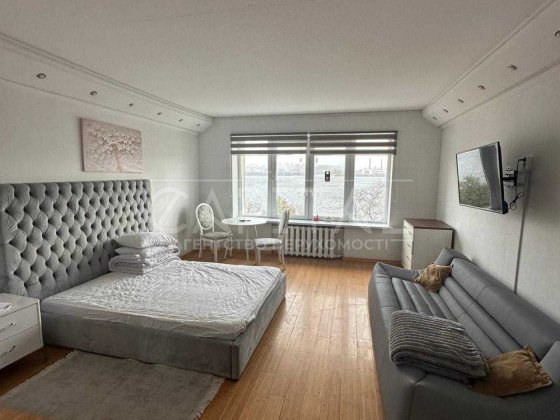 Аренда дома, ул. Садовая, Дарницкий р-н, Осокорки