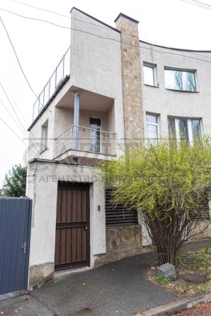 Оренда / Будинок Київ, Печерський район, вул. Дмитра Дорошенка, 9 - фото 1