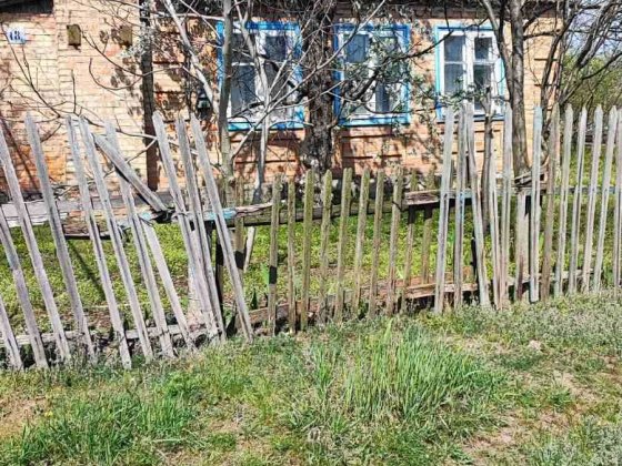 Продам дом в Днепропетровска обл синельниковський район село вороново. Тел 0982687701 Іванна Синельниково