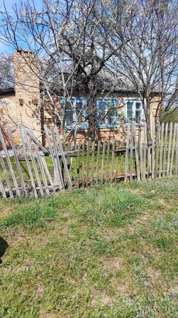 Продам дом в Днепропетровска обл синельниковський район село вороново. Тел 0982687701 Іванна - фото 1