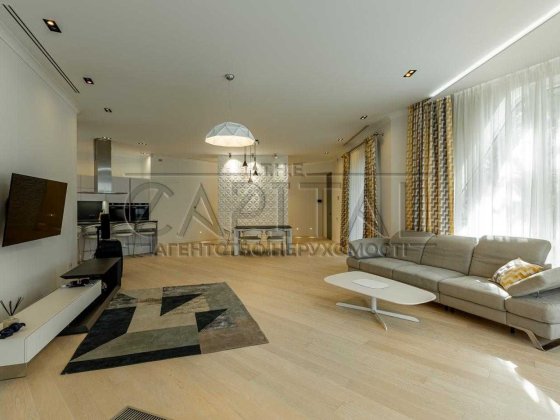 Аренда эксклюзивного дома с инвертором Софиевская Борщаговка ул. Сечевая Святошинский Софиевская Борщаговка