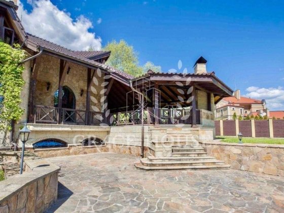 Аренда просторного дома с подвалом и выходом на Днепр Конча-Заспа Козин Дамба 40 соток Козин