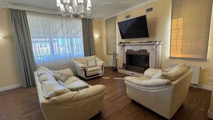 Оренда заміського будинку з соуною Віта-Поштова GreenHills будинок під Києвом - фото 1