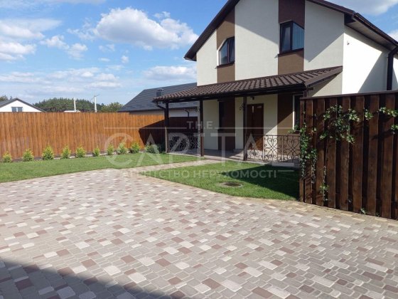 Оренда затишного будинку  Стоянка Стоянка